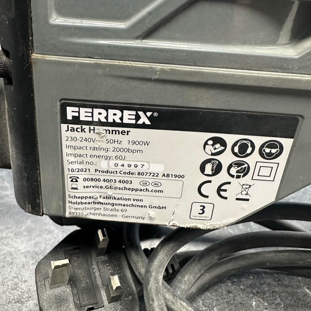 Ferrex 1700w Electric Demolition Breaker, Jack Hammer, with 2 Chisels